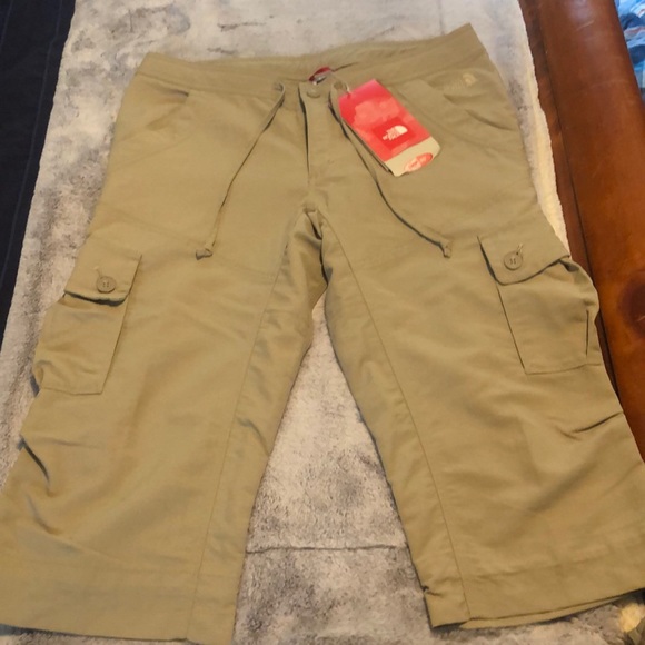 North Face tan hiking capris
